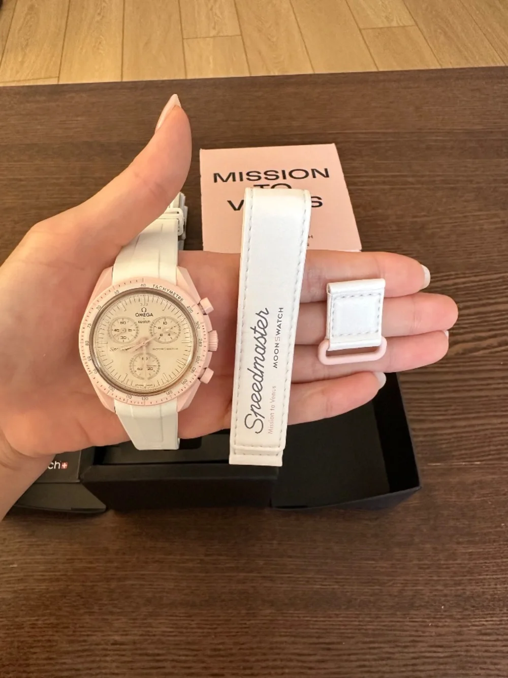Swatch x Omega MoonSwatch - Mission to Venus - NEW (never worn)